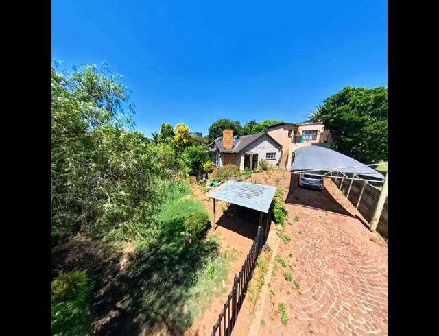 4 BEDROOM HOUSE FOR SALE IN CROYDON